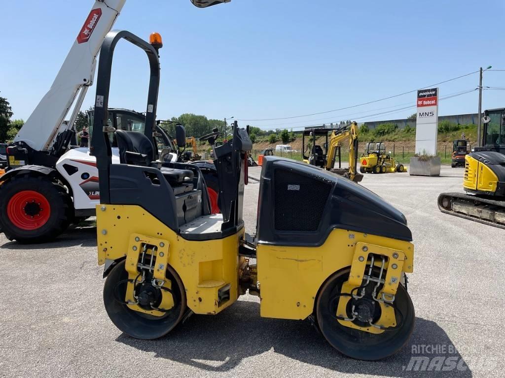 Bomag BW 100 AD-5 Valjci sa duplim bubnjem