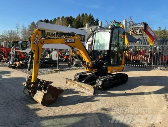 JCB 8026 CTS Mini bageri < 7t
