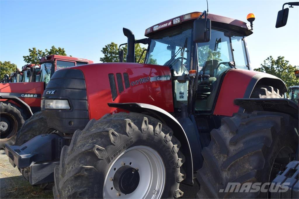 Case IH CVX 1155 Traktori