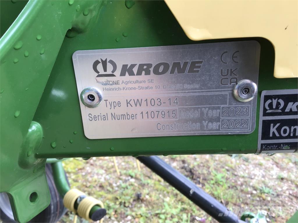 Krone Vendro 820 Okretači i sakupljači sena