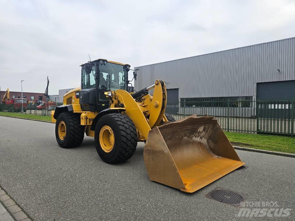 CAT 938 M Utovarivači na točkove