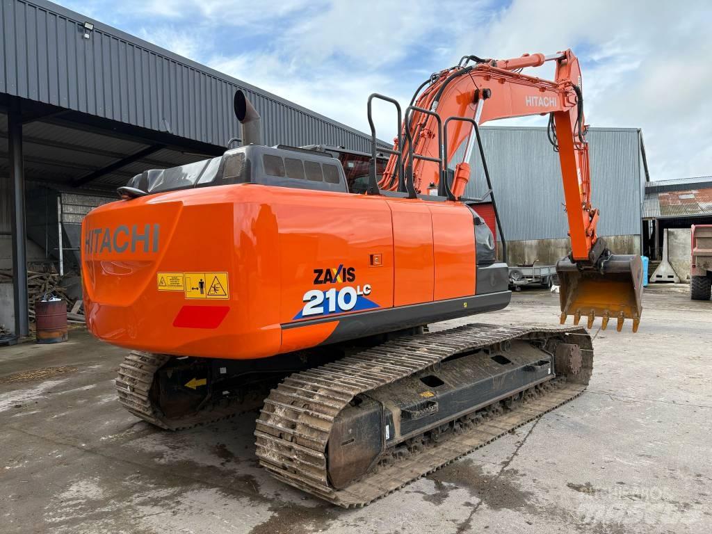 Hitachi 210LC Bageri guseničari