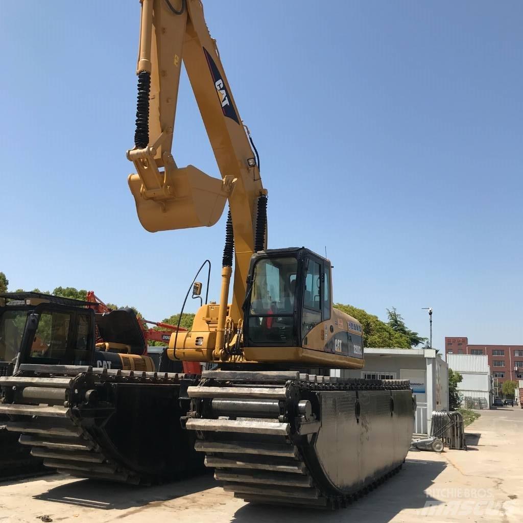 CAT 320 C L Polovni amfibijski bageri