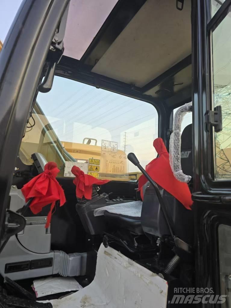 CAT 307 Mini bageri < 7t