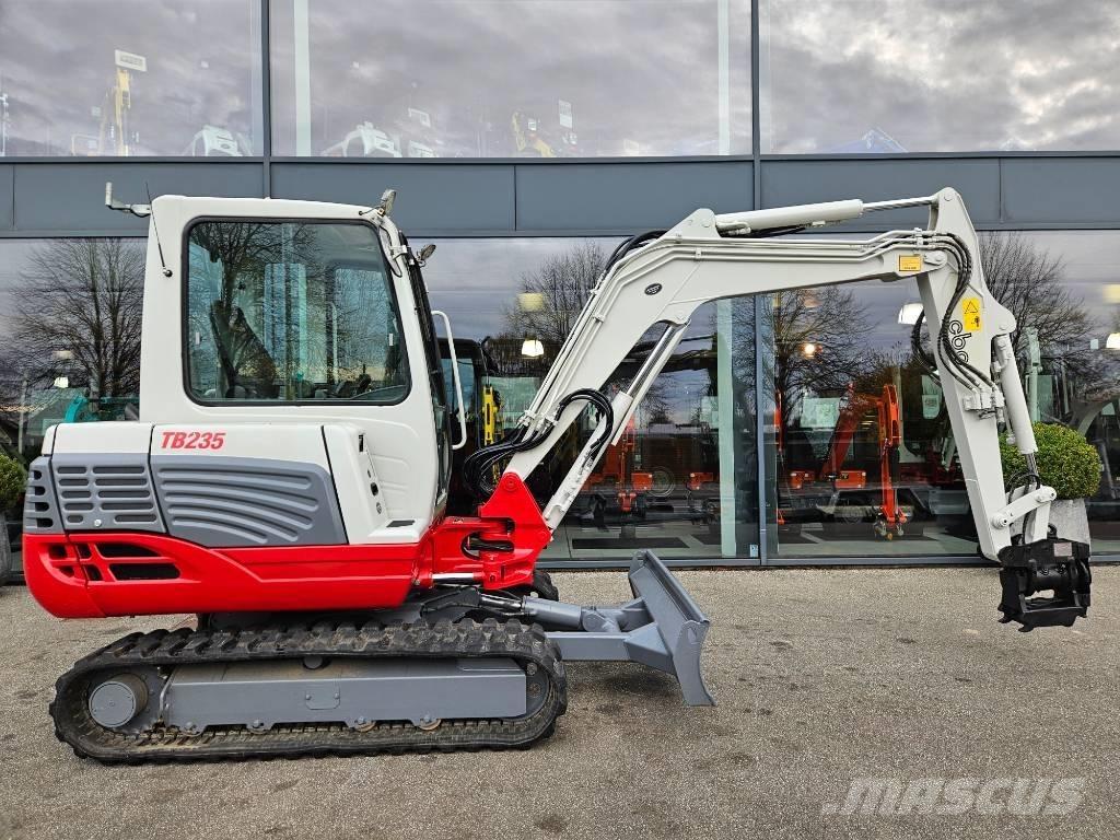 Takeuchi TB 235 Mini bageri < 7t