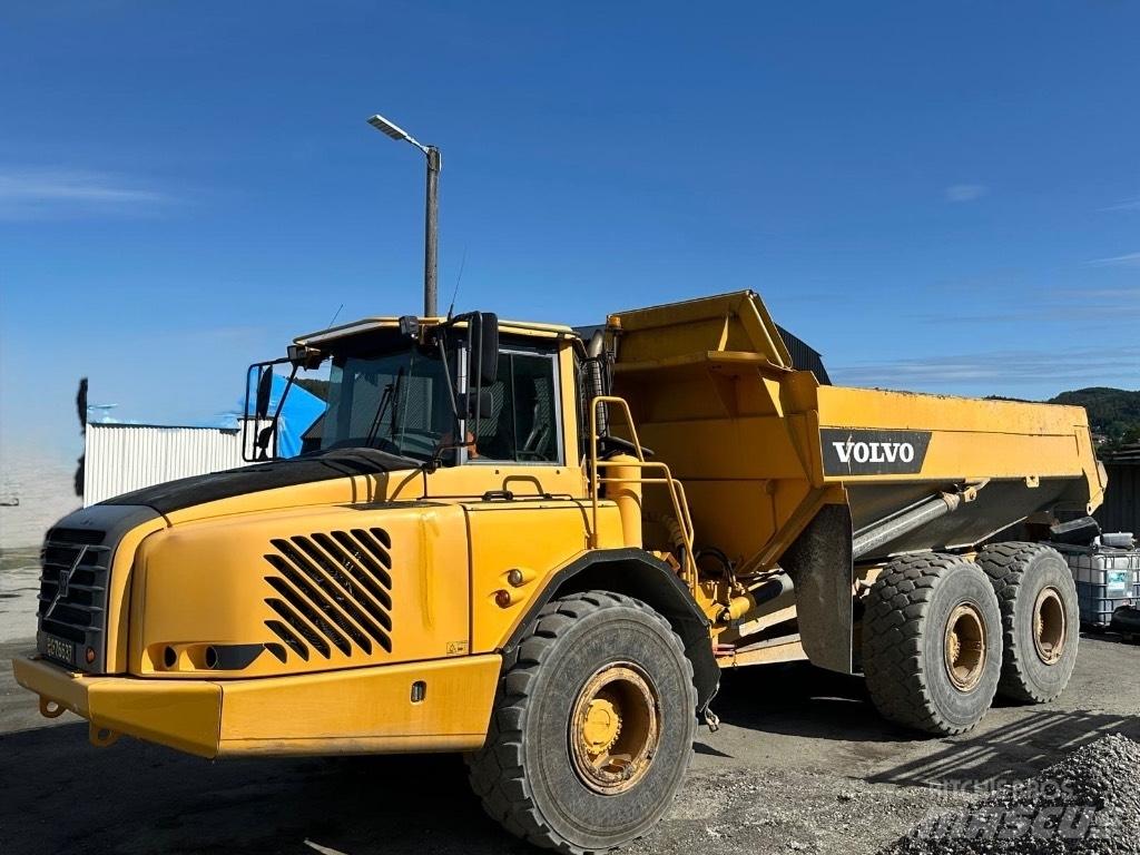 Volvo A 25 D Zglobni damperi