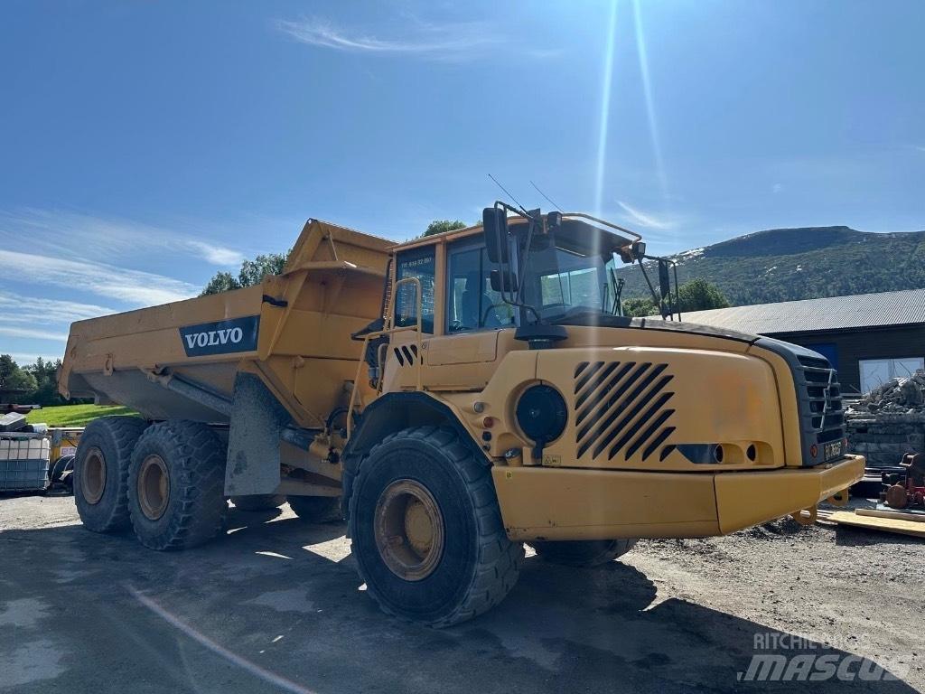 Volvo A 25 D Zglobni damperi