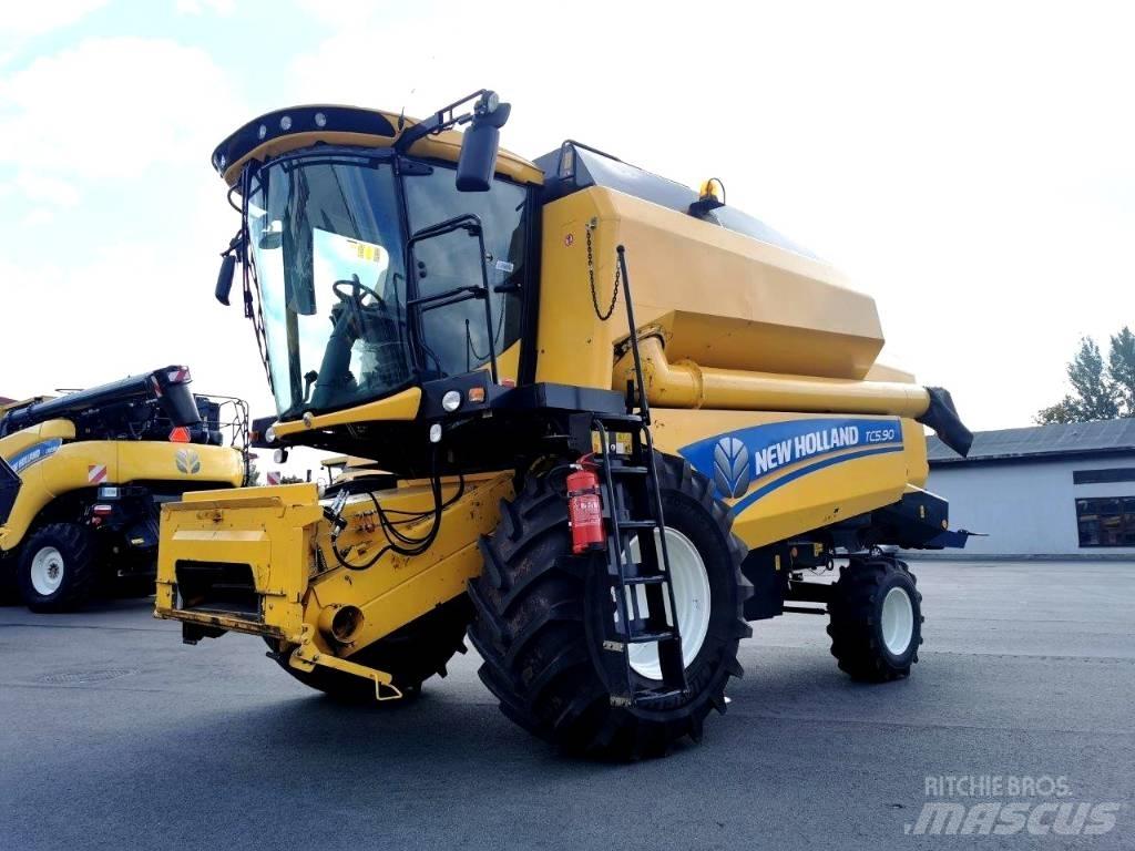 New Holland TC 5.70 Kombajni