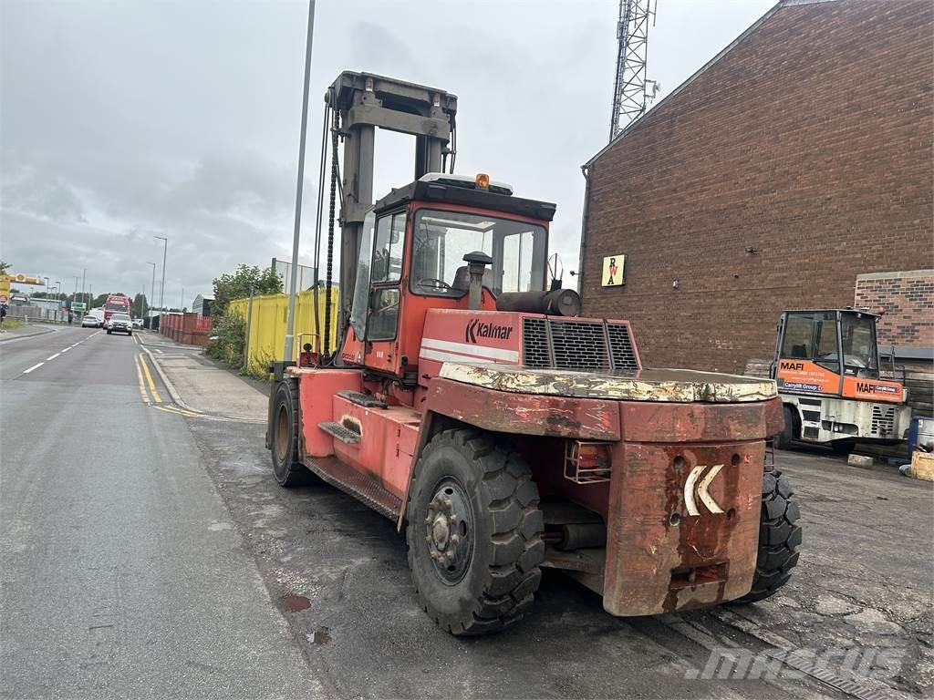Kalmar DCD160-12 Dizelski viljuškari