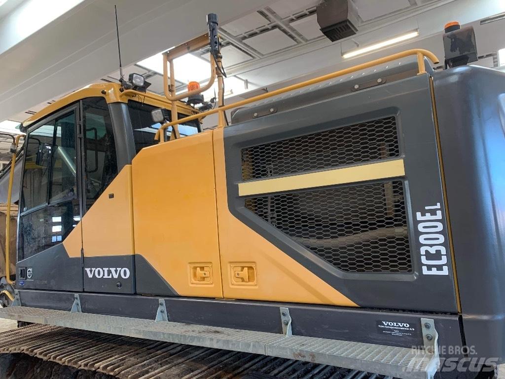 Volvo EC 300 E Bageri guseničari