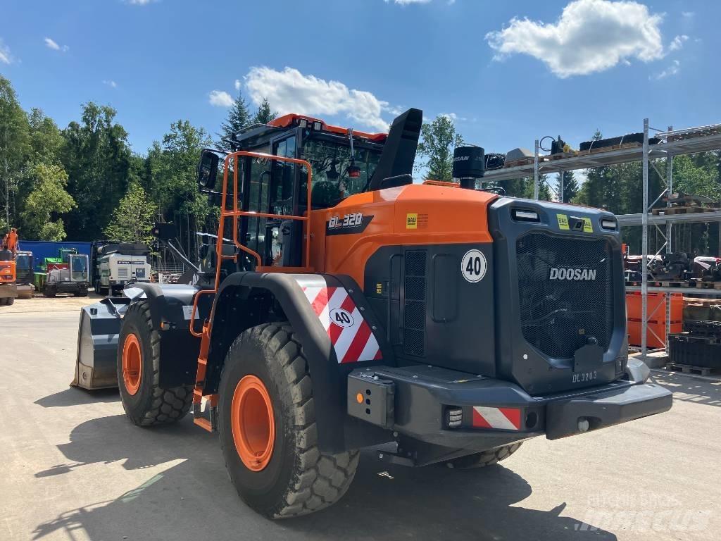 Doosan DL 320-7 Utovarivači na točkove
