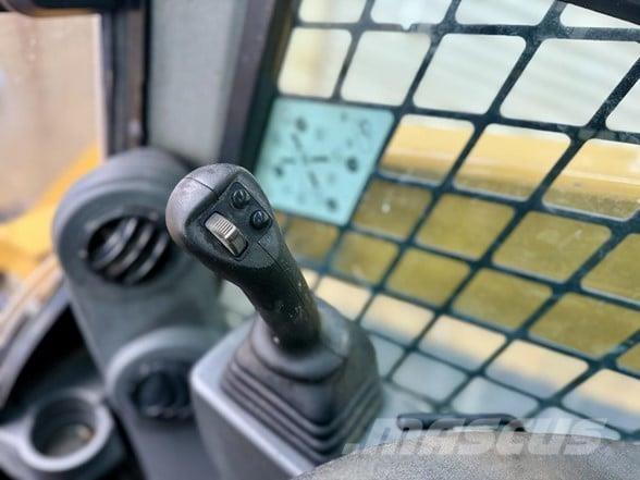 CAT 299D3 XE Skid steer mini utovarivači