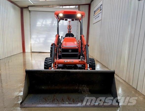 Kubota M62 Rovokopači