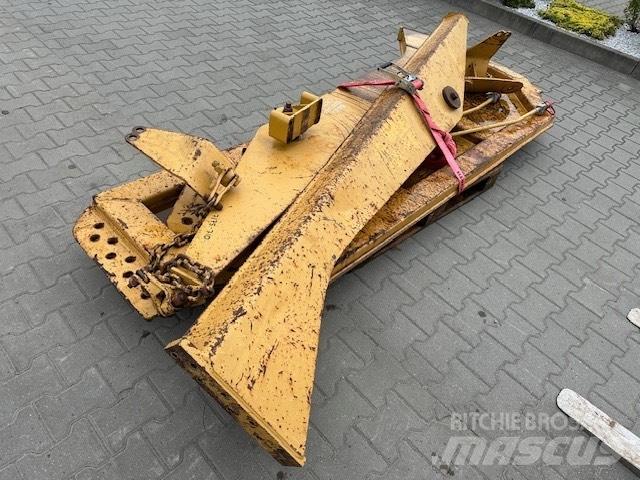 CAT 730 KLAPA KIPRA Šasija i vešenje