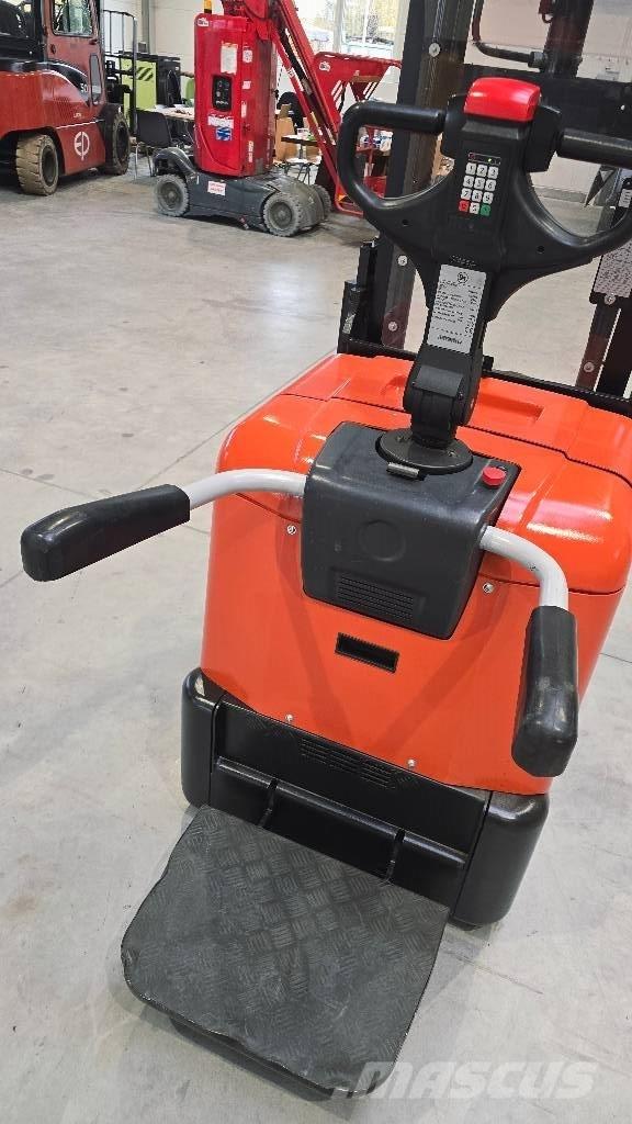 BT SPE 200 D Ručni električni viljuškar