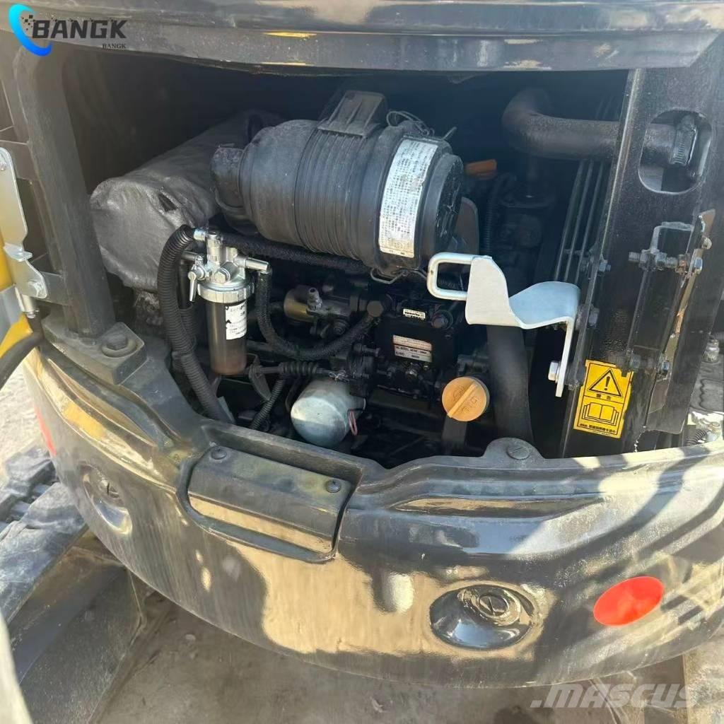 Komatsu PC20MR-3 Mini bageri < 7t