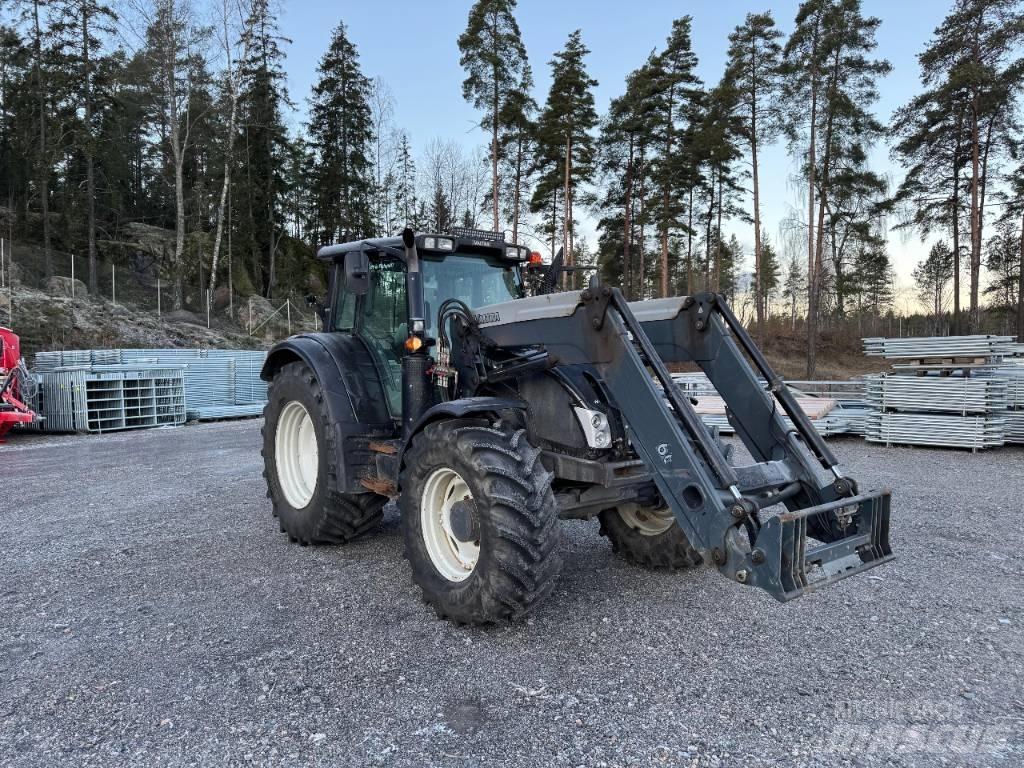 Valtra N163 Direct Traktori
