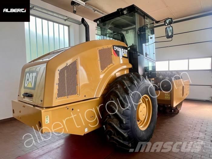 CAT CP 68 B Nabijači zemlje