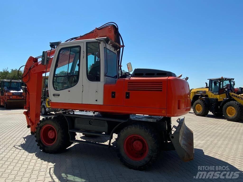 Liebherr A 900 C Bageri točkaši