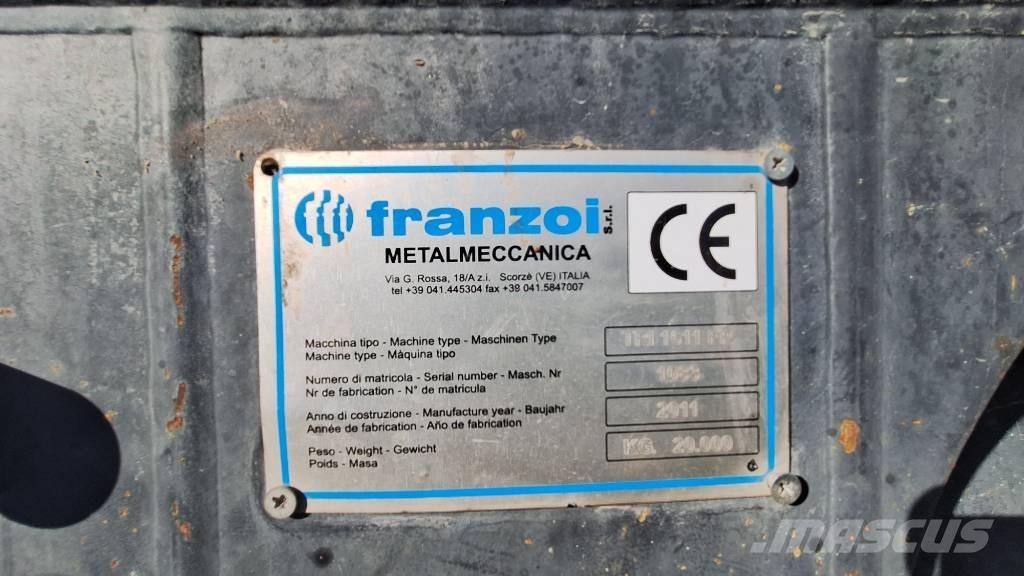 Franzoi TRI 1611 FP Mobilne drobilice