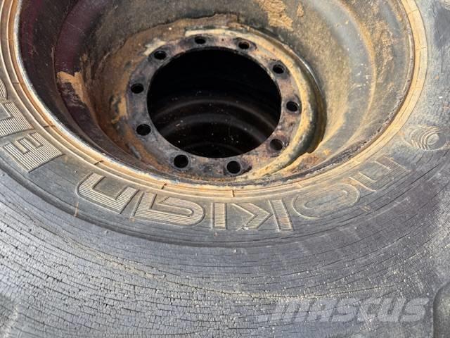 Nokian 600/50/22.5 Gume, točkovi i felne