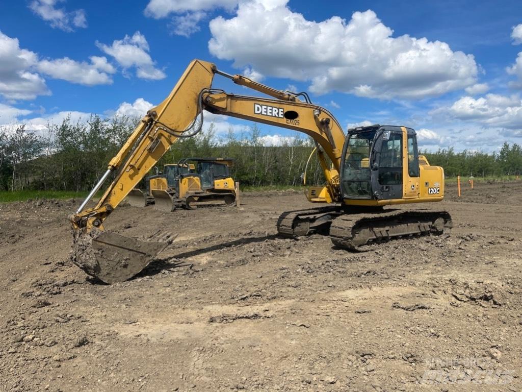DEERE 120C Bageri guseničari
