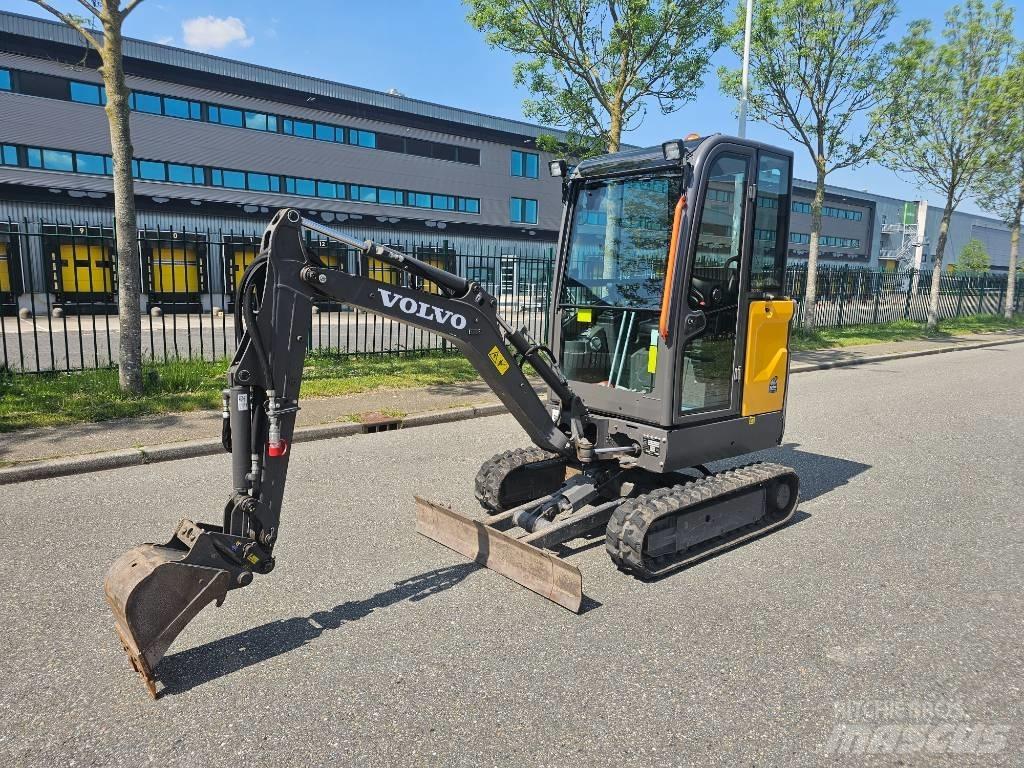 Volvo EC 18 E Mini bageri < 7t