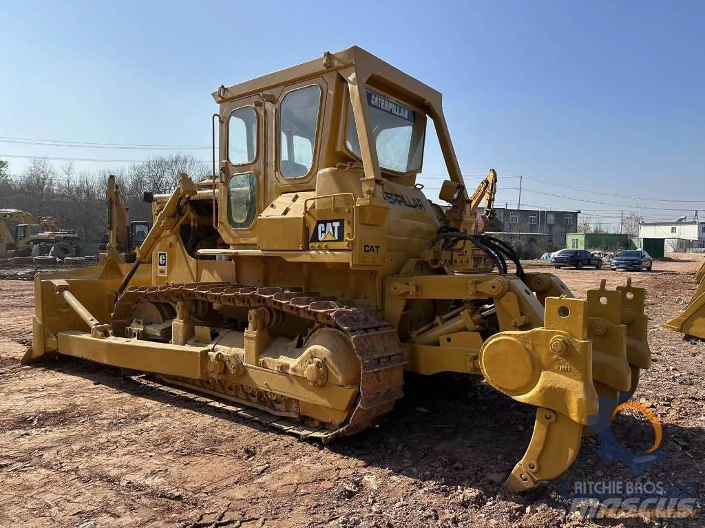 CAT D 8 K Buldožeri guseničari