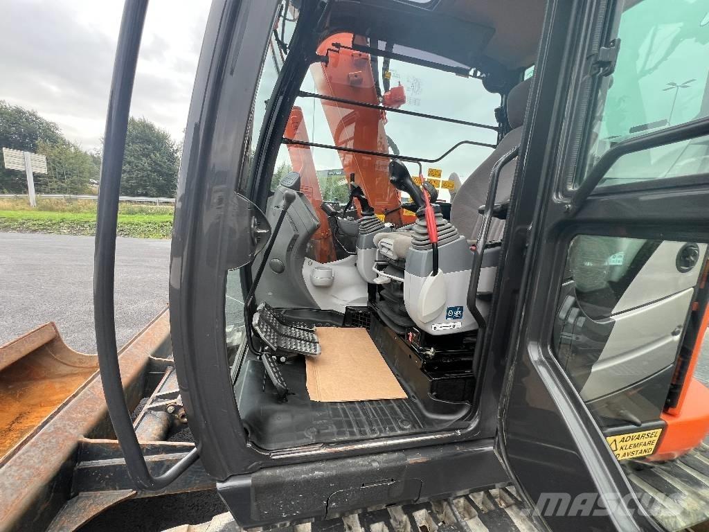 Hitachi ZX 85 US-6 Midi bageri 7t – 12t