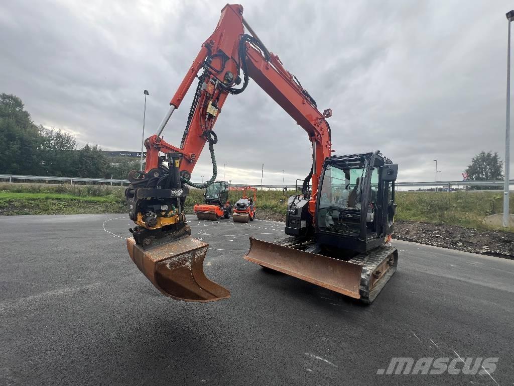 Hitachi ZX 85 US-6 Midi bageri 7t – 12t