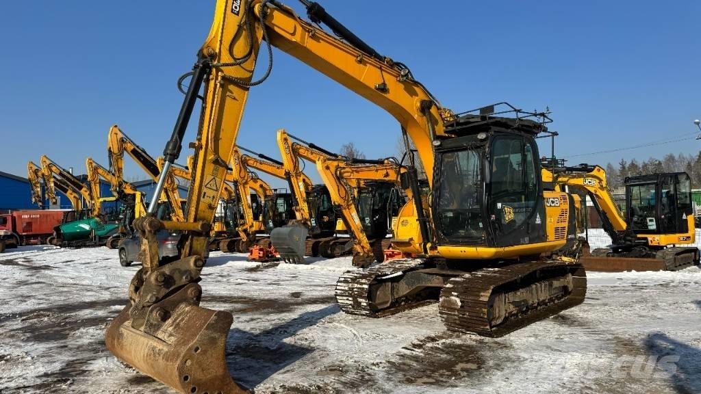 JCB JS 130 LC Bageri guseničari