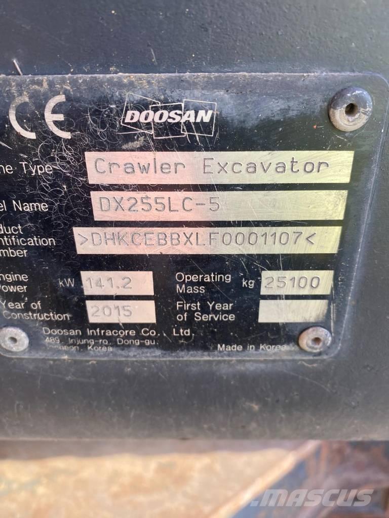 Doosan DX 255 LC-5 Bageri guseničari