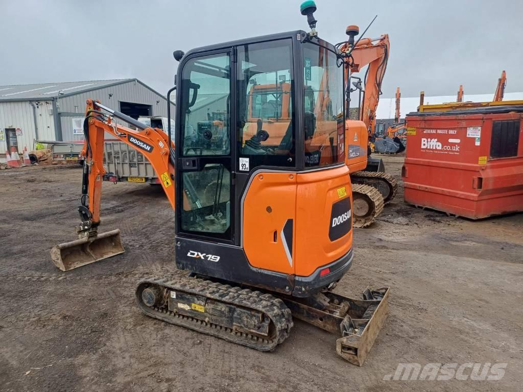 Doosan DX 19 Mini bageri < 7t