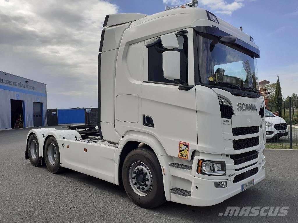 Scania R 590 V8 6x4 Tegljači