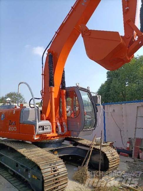 Hitachi Zaxis 200 Bageri guseničari