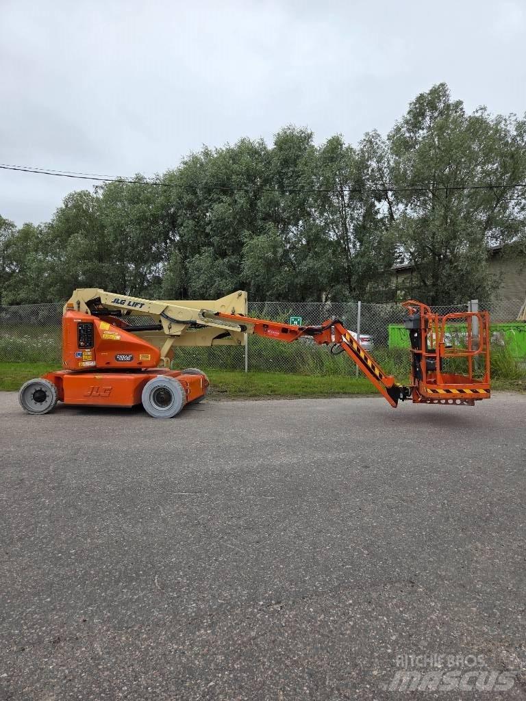 JLG E 400 AJPN Zglobne podizne platforme