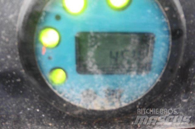 Haulotte Compact 8 Makazaste platforme