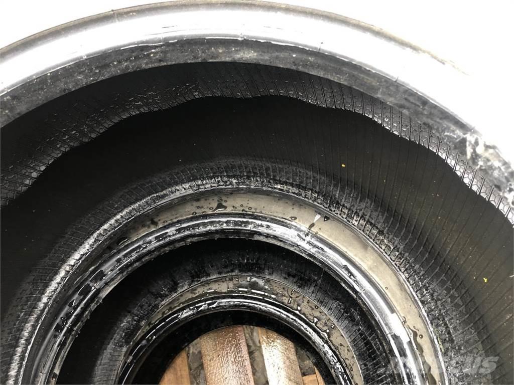  Øvrige ØVRIGE Gume, točkovi i felne