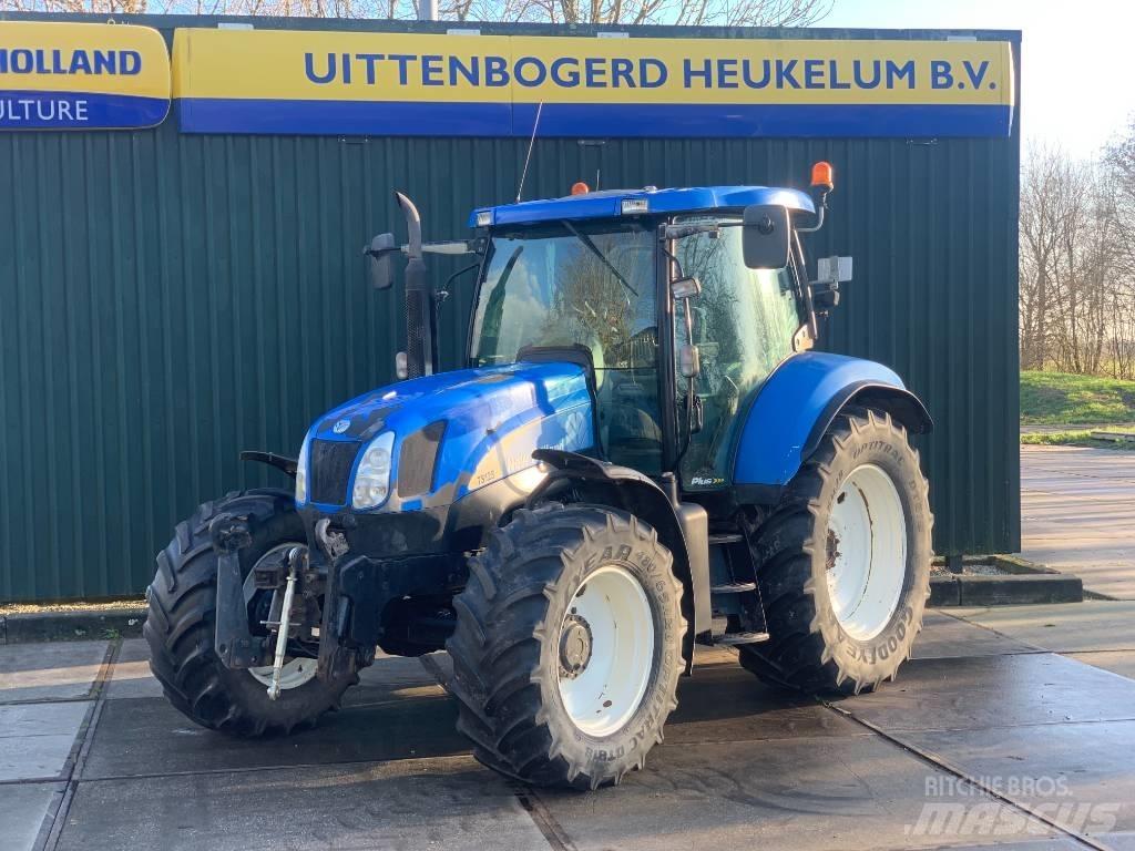 New Holland TS 125 A Traktori