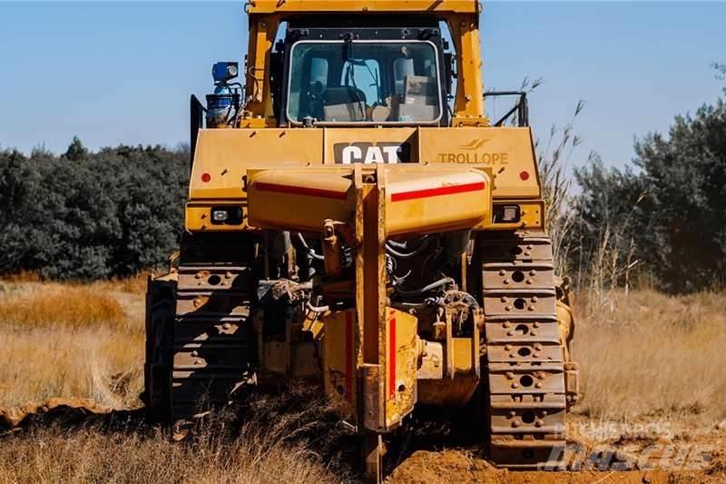 CAT D10T Buldožeri guseničari