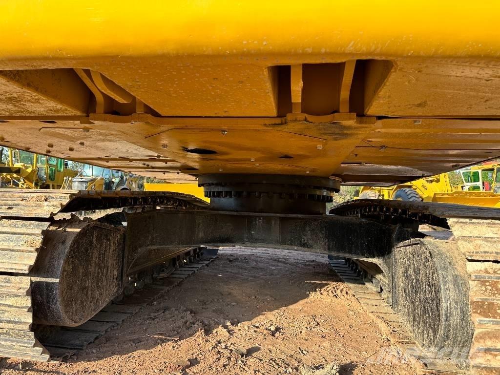 CAT 320D Bageri guseničari