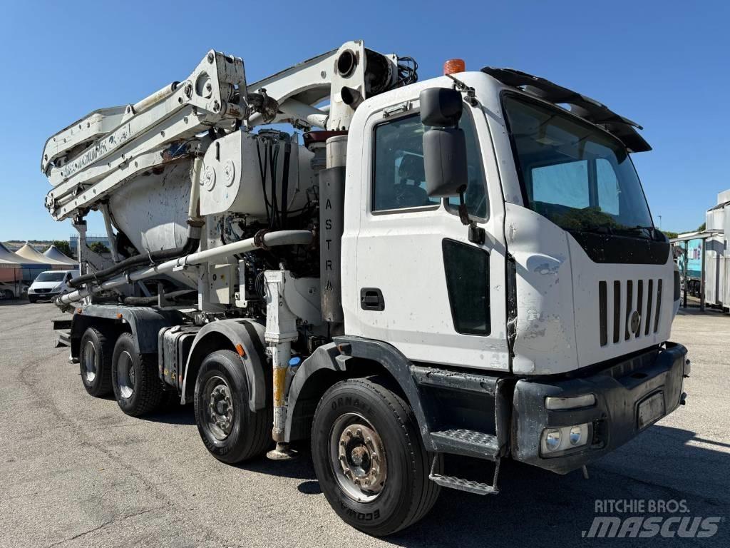 Astra Betonpompa Kamioni mešalice za beton