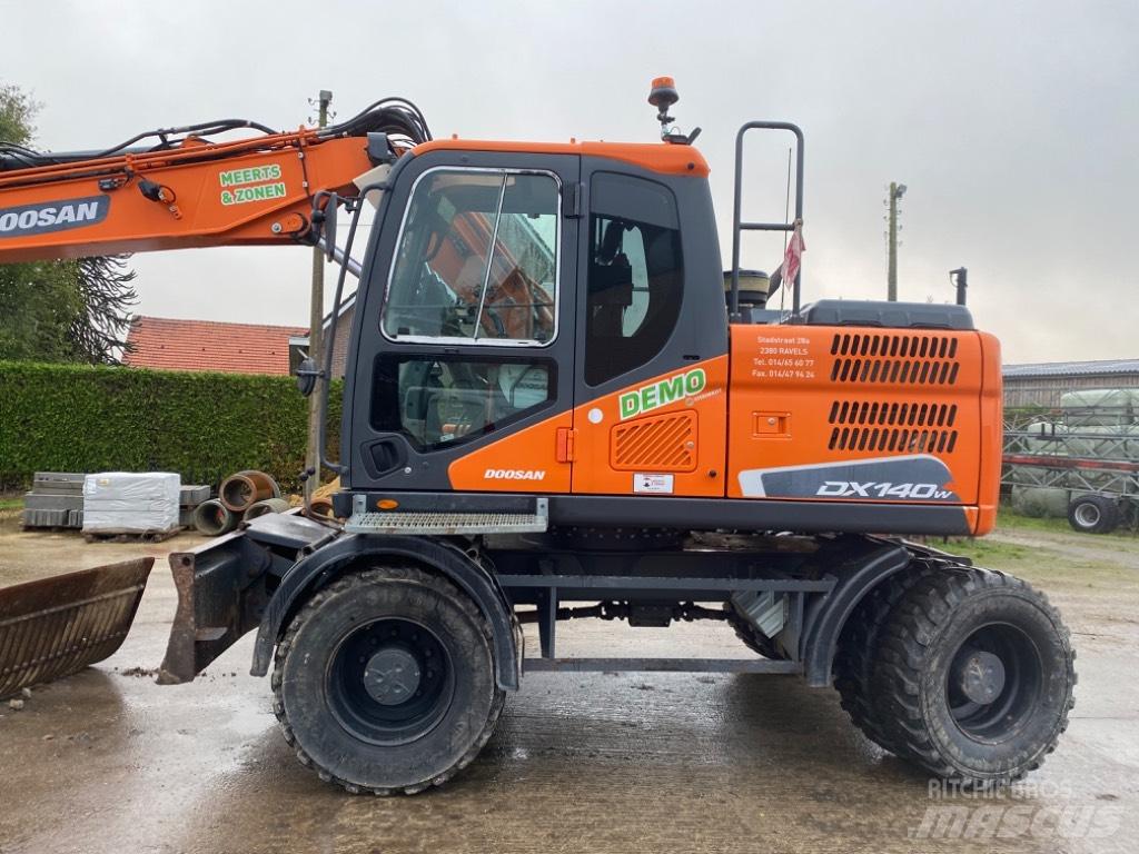 Doosan DX 140 W -5 Polovne dizalice za sve terene