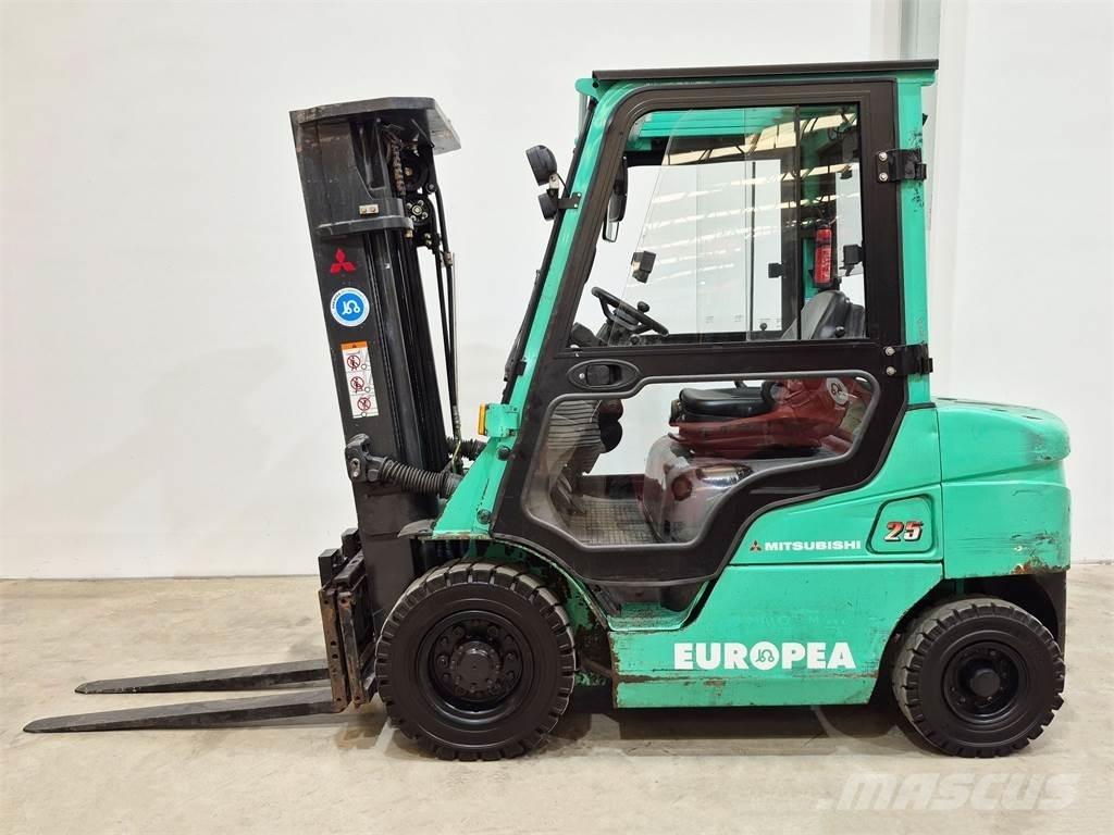 Mitsubishi FD25NT Dizelski viljuškari