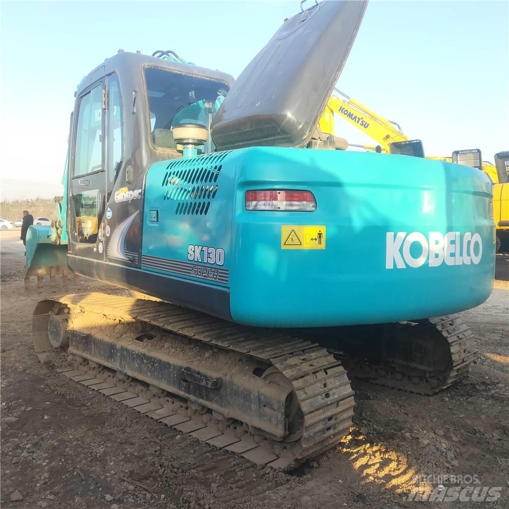 Kobelco SK 130 Bageri guseničari