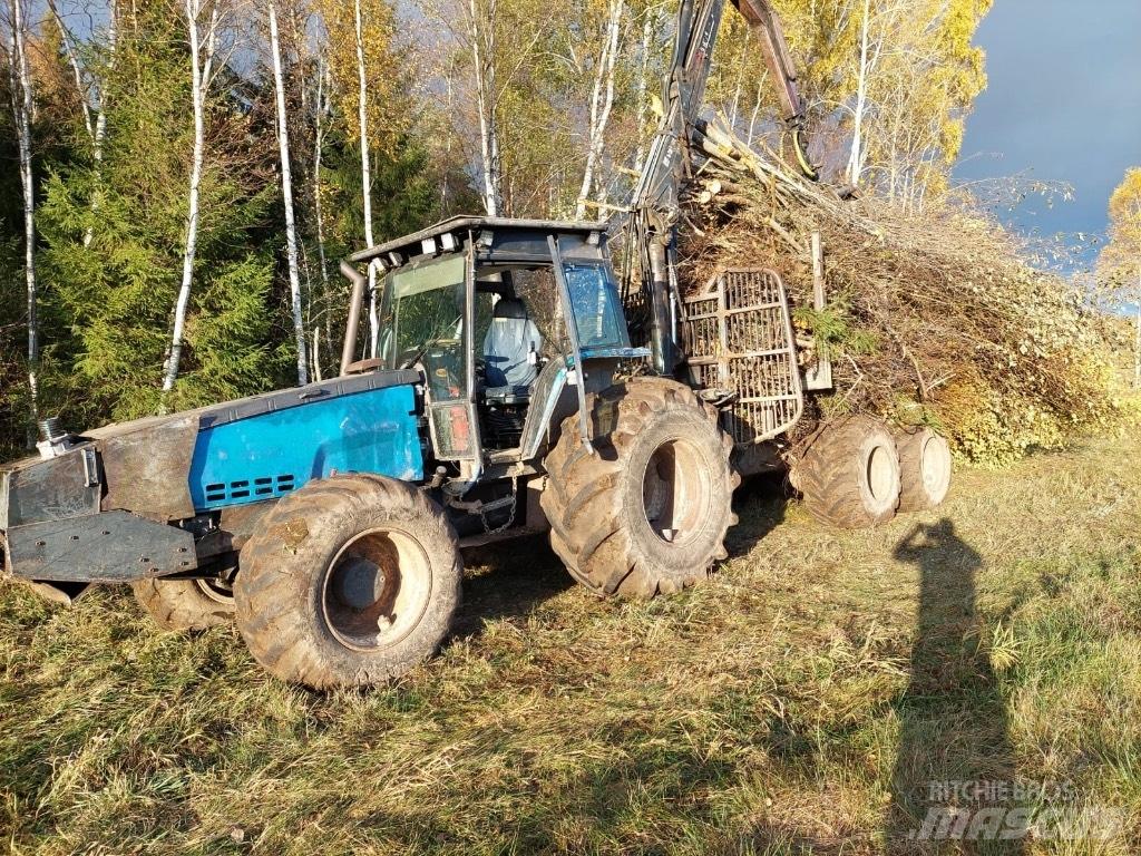 Valtra 8400 Šumarski traktori