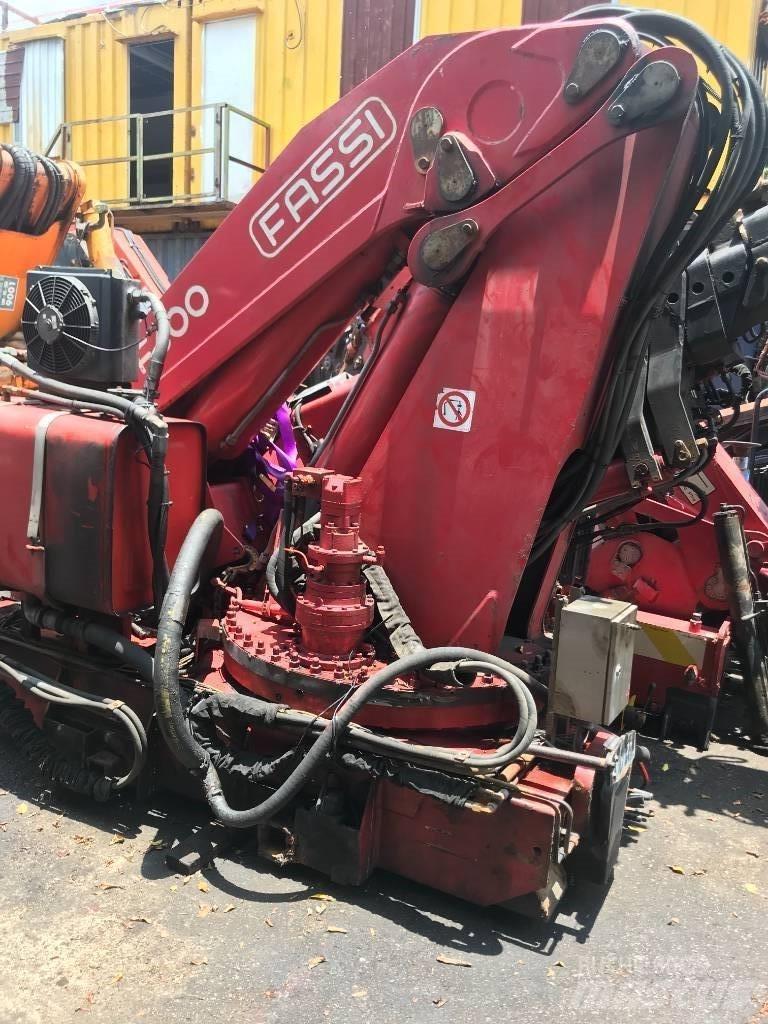 Fassi F600.27 Kranovi za utovar