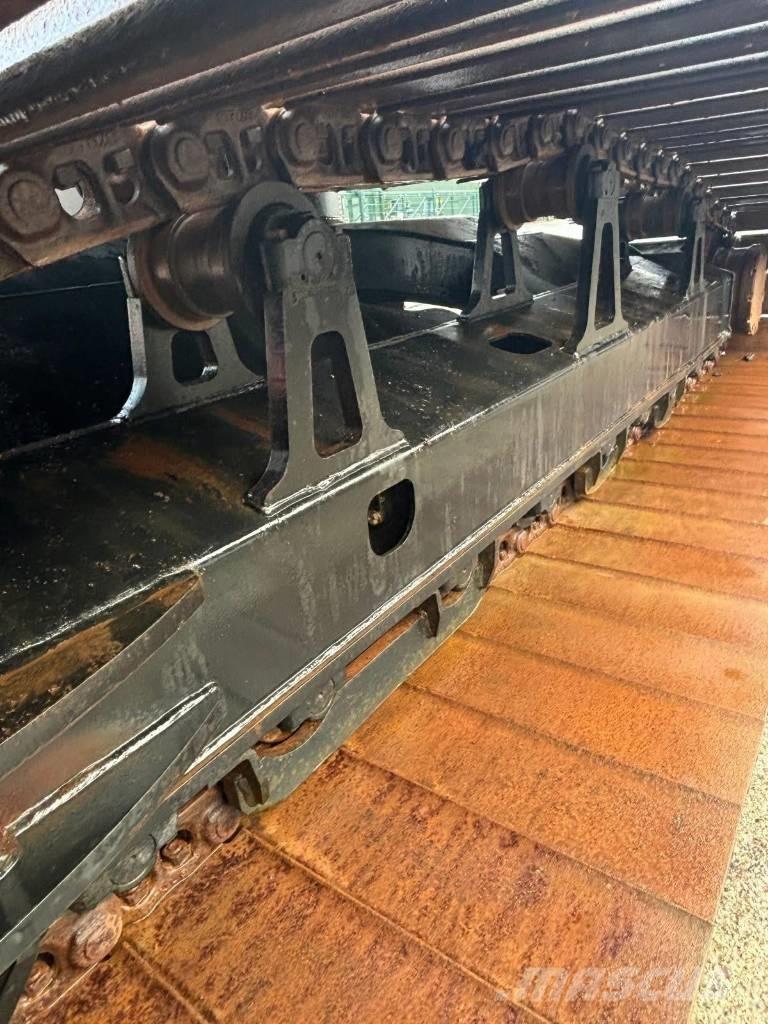 Hitachi ZX130LCN-6 Bageri guseničari