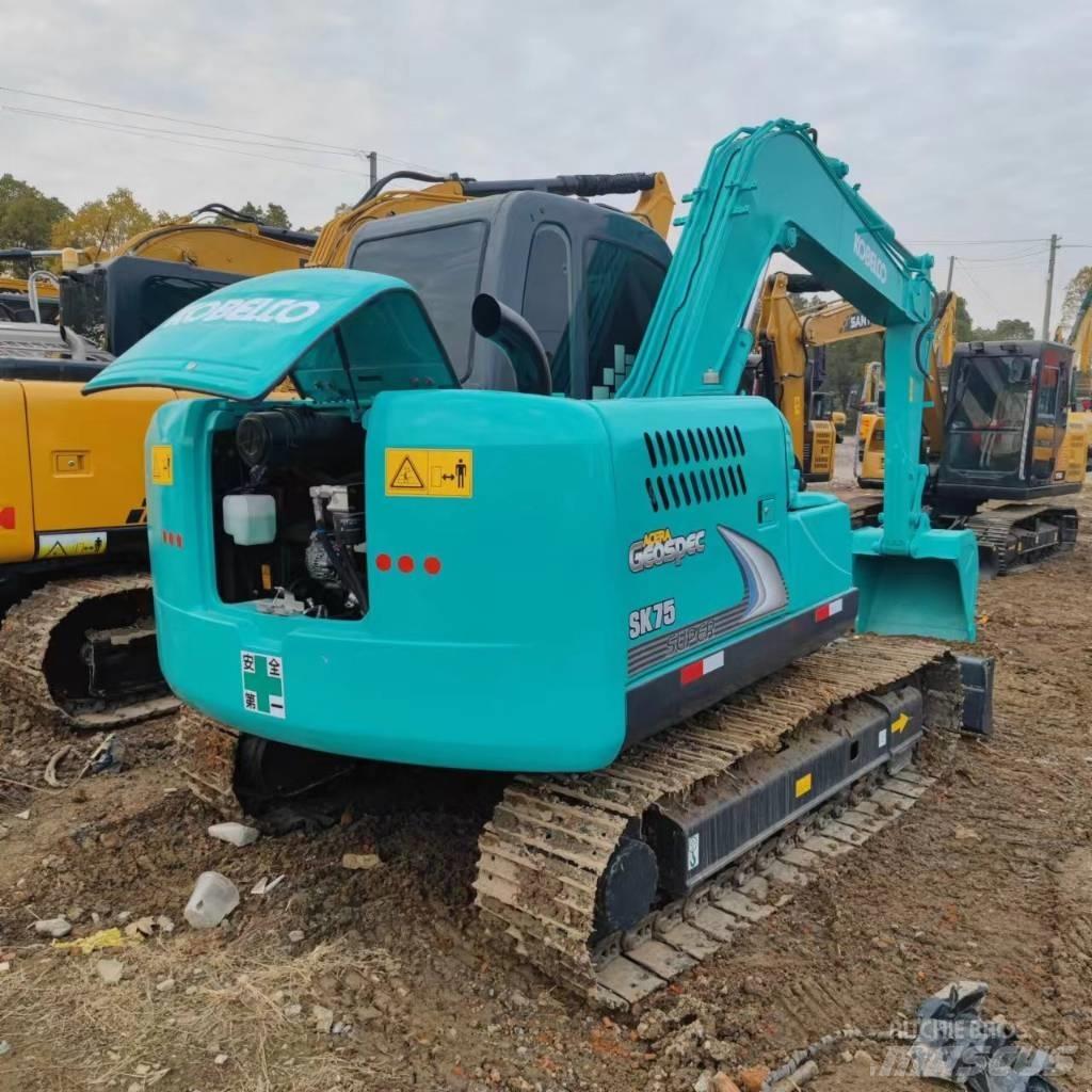 Kobelco SK 75 Bageri guseničari