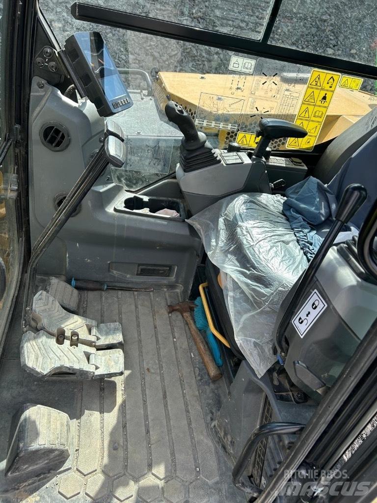 CAT 306 CR Mini bageri < 7t